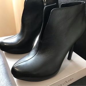 Leather Jessica Simpson Ariel Bootie (8,5M)